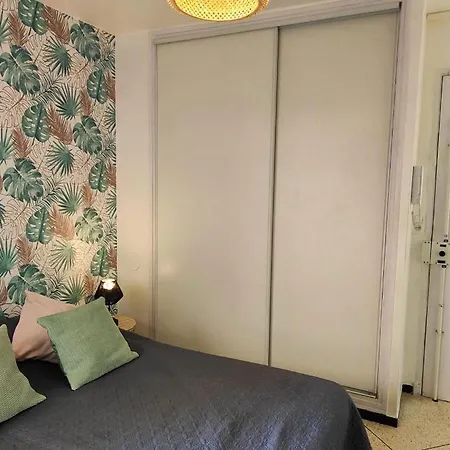 And Comfort For 2 In The Centre Apartment Saint-Raphael (Var)